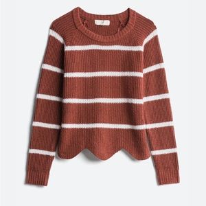 Lily Cropped Scallop Hem Pullover